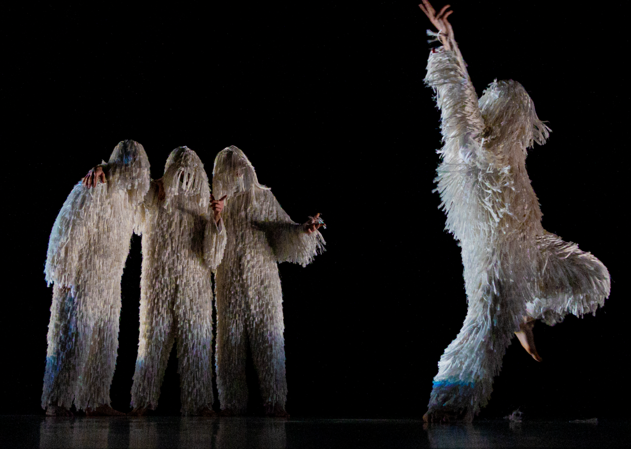 En savoir plus sur A4 (comme la feuille)